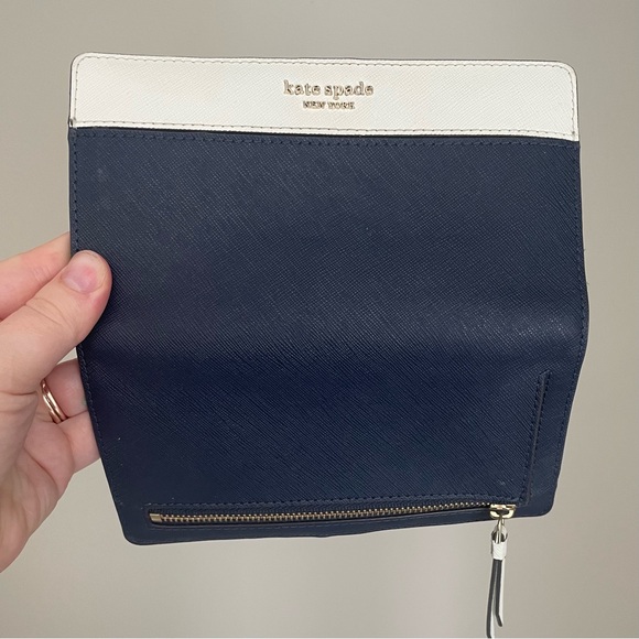 Kate Spade Vibrant Green Satchel and Wallet - Picture 9 of 9